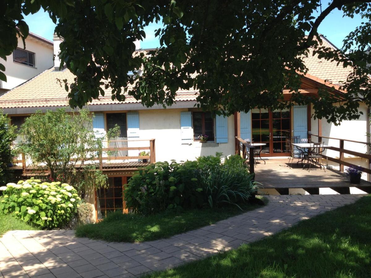 Bed and Breakfast Le Pré Juriens Exterior foto